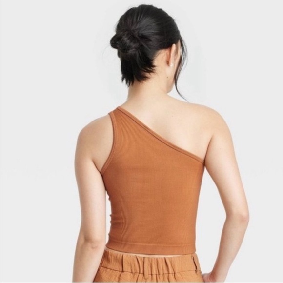 One-Shoulder Ribbed Tank - Picture 2 of 6